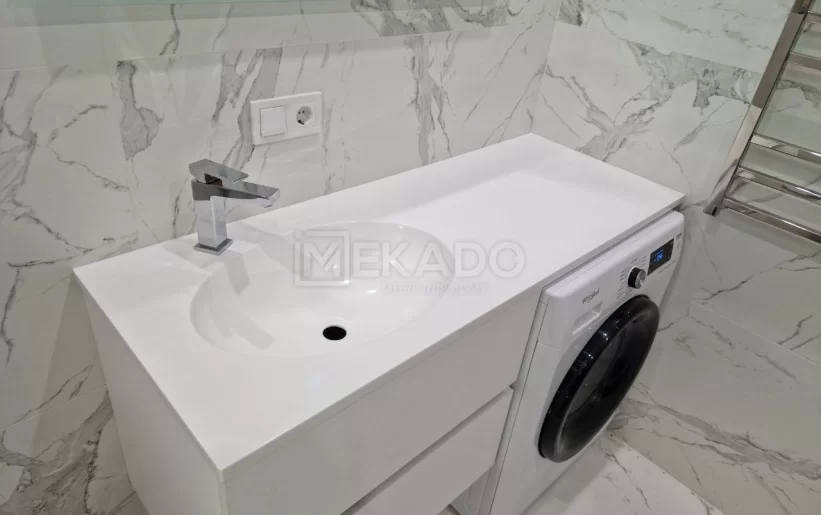 Акрилова стільниця з умивальником
